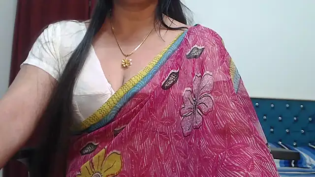 Snapshot of desi-maisa130 chatting on 09/23/25, 04:58 desi-maisa130 online show from 09/23/25, 04:58