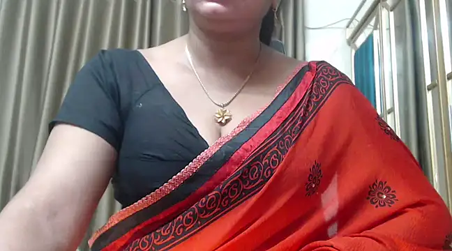 Snapshot of desi-maisa130 chatting on 03/15/25, 04:21 desi-maisa130 online show from 03/15/25, 04:21