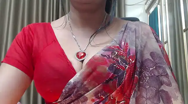 Snapshot of desi-maisa130 chatting on 01/24/25, 03:24 desi-maisa130 online show from 01/24/25, 03:24