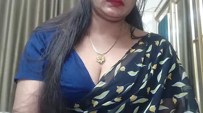 Snapshot of desi-maisa130 chatting on 02/15/25, 08:34 desi-maisa130 online show from 02/15/25, 08:34