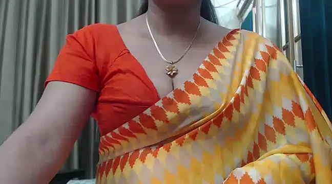 Snapshot of desi-maisa130 chatting on 03/02/25, 05:20 desi-maisa130 online show from 03/02/25, 05:20