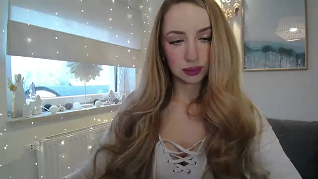 JulietteDiamond online show from 12/18/25, 08:19