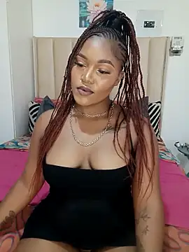 charmainexxx online show from 04/11/26, 01:15