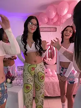 sarasoto 1 online show from 03/08/25, 08:35