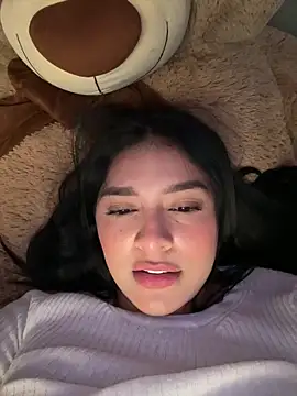 sarasoto 1 online show from 03/04/25, 09:32