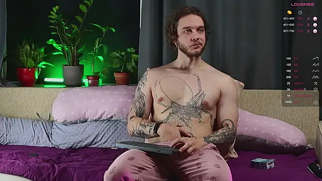 pleasure8869 online show from 09/18/25, 06:27