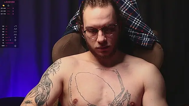 pleasure8869 online show from 10/04/25, 04:25