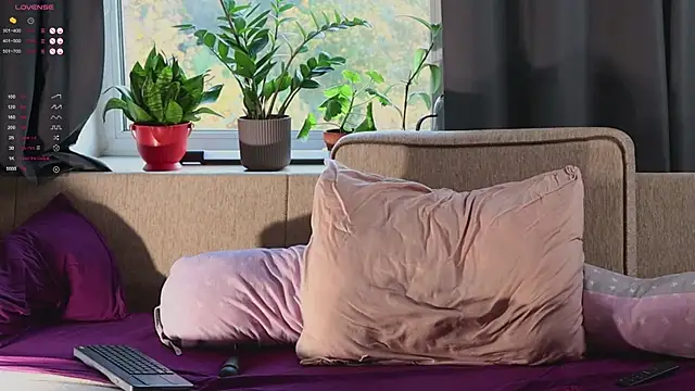 pleasure8869 online show from 09/30/25, 02:34