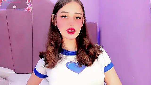 ValeriaAguilar online show from 05/08/26, 10:02