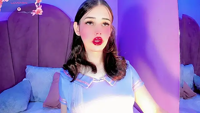 ValeriaAguilar online show from 03/27/26, 09:16