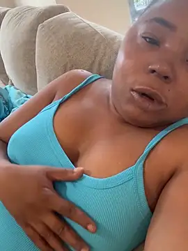 Snapshot of JCCaramelbarbie1 chatting on 12/01/25, 02:07 JCCaramelbarbie1 online show from 12/01/25, 02:07