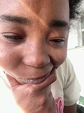 Snapshot of JCCaramelbarbie1 chatting on 03/05/25, 09:15 JCCaramelbarbie1 online show from 03/05/25, 09:15