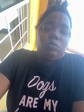 Snapshot of JCCaramelbarbie1 chatting on 12/19/25, 06:10 JCCaramelbarbie1 online show from 12/19/25, 06:10