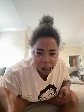 Snapshot of JCCaramelbarbie1 chatting on 11/06/25, 01:15 JCCaramelbarbie1 online show from 11/06/25, 01:15