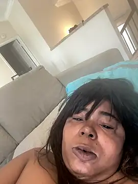 JCCaramelbarbie1 online show from 04/19/26, 02:18