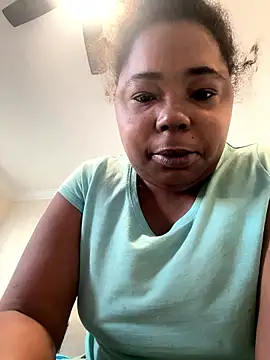 Snapshot of JCCaramelbarbie1 chatting on 01/06/26, 02:21 JCCaramelbarbie1 online show from 01/06/26, 02:21