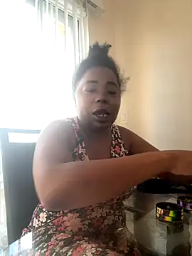 Snapshot of JCCaramelbarbie1 chatting on 10/08/25, 01:45 JCCaramelbarbie1 online show from 10/08/25, 01:45