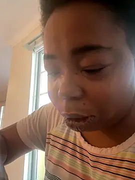 Snapshot of JCCaramelbarbie1 chatting on 10/27/25, 12:17 JCCaramelbarbie1 online show from 10/27/25, 12:17