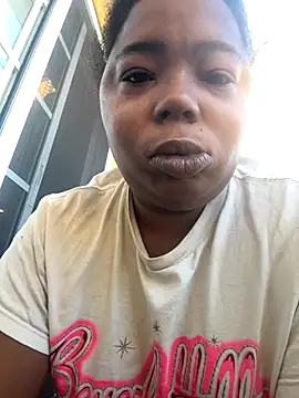 Snapshot of JCCaramelbarbie1 chatting on 11/02/25, 12:43 JCCaramelbarbie1 online show from 11/02/25, 12:43