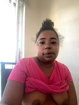 Snapshot of JCCaramelbarbie1 chatting on 09/21/25, 01:38 JCCaramelbarbie1 online show from 09/21/25, 01:38