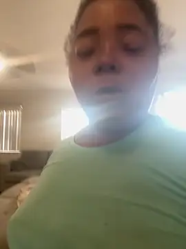 Snapshot of JCCaramelbarbie1 chatting on 10/12/25, 02:51 JCCaramelbarbie1 online show from 10/12/25, 02:51