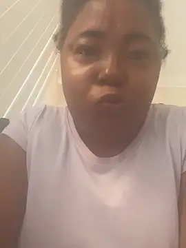 JCCaramelbarbie1 online show from 07/06/26, 12:56