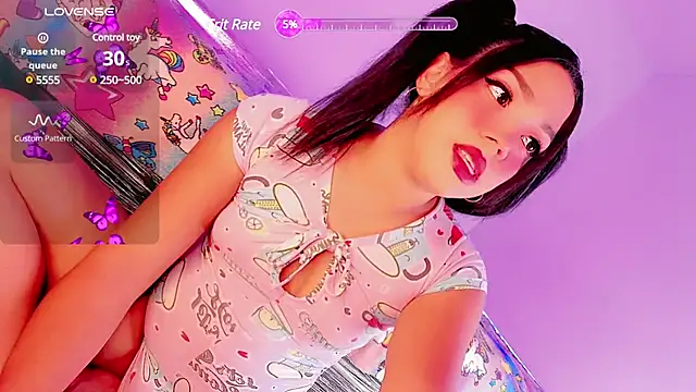 Snapshot of Oficial_angela chatting on 03/14/25, 06:10 Oficial angela online show from 03/14/25, 06:10