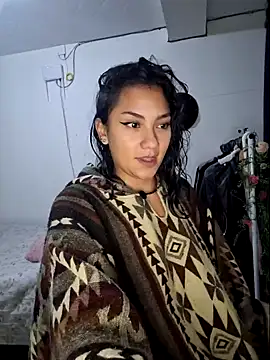 Thaliacooper  online show from 02/02/25, 11:21