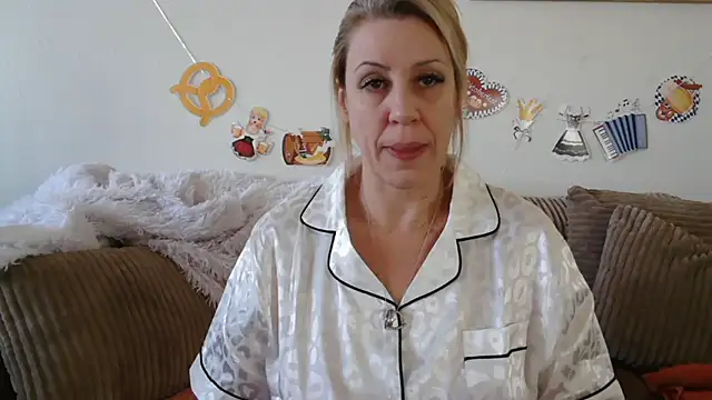 VegasDani online show from 09/26/25, 07:10