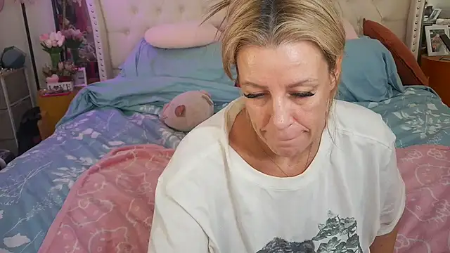 VegasDani online show from 07/05/26, 10:05