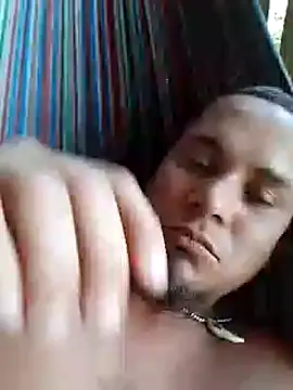 Snapshot of LemonyArcus chatting on 12/04/25, 08:19 LemonyArcus online show from 12/04/25, 08:19