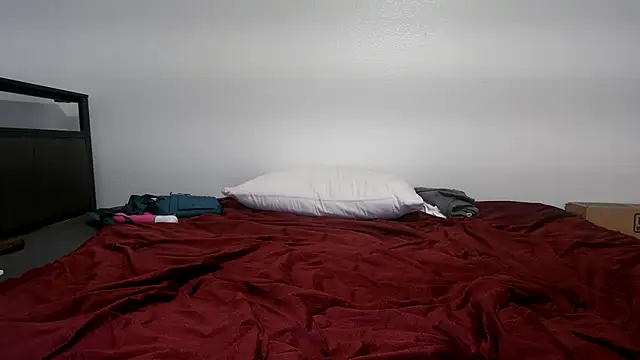 QueenLolaX online show from 02/09/26, 06:00