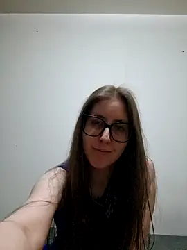 Snapshot of Sarah459 chatting on 03/10/25, 08:23 Sarah459 online show from 03/10/25, 08:23