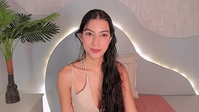 Susana Sanchez online show from 05/24/26, 03:50