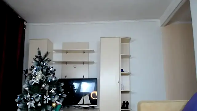 AlmaSquirt online show from 12/20/24, 08:49