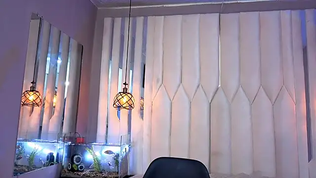 Megan Do Santos online show from 05/23/26, 07:46
