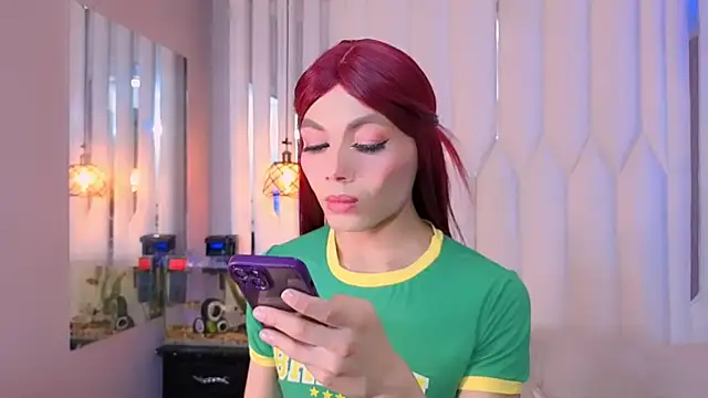 Megan Do Santos online show from 06/25/26, 08:14