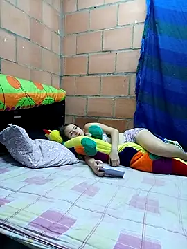 Snapshot of jgcolombia17 chatting on 03/16/25, 02:43 jgcolombia17 online show from 03/16/25, 02:43