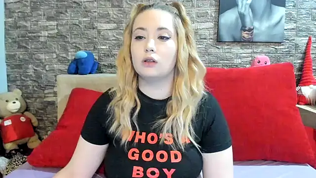 kalindahot online show from 10/17/25, 06:32