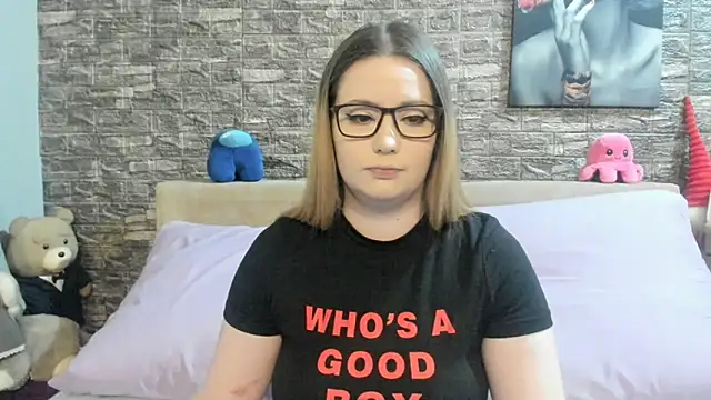kalindahot online show from 06/17/26, 06:07