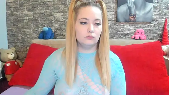 kalindahot online show from 10/18/25, 10:34