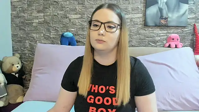 kalindahot online show from 06/23/26, 06:06