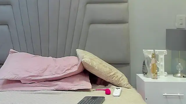 angel adamx online show from 11/14/25, 03:32