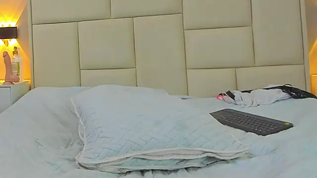 angel adamx online show from 03/18/25, 09:45