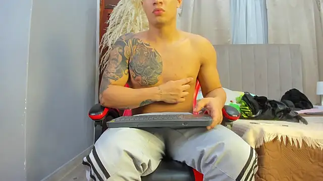 angel adamx online show from 10/17/25, 03:10