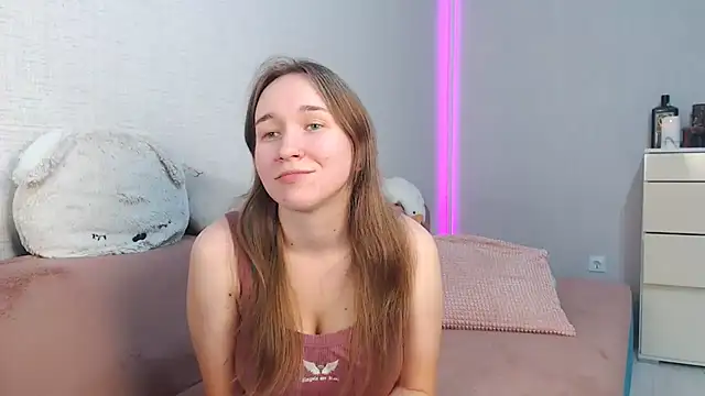 lovely hayley online show from 09/12/25, 08:19