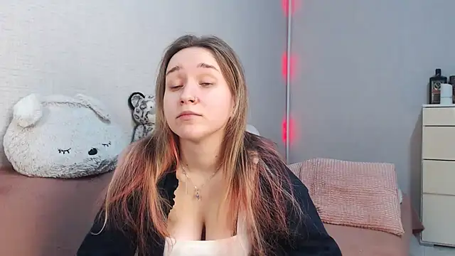 lovely hayley online show from 02/12/26, 09:03