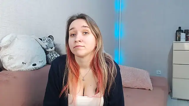 lovely hayley online show from 02/11/26, 09:36