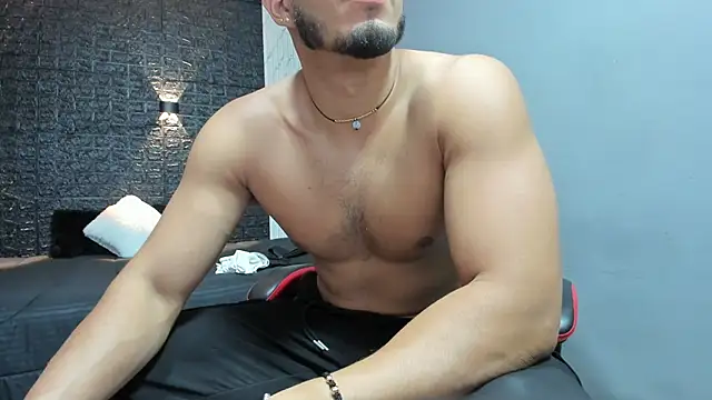 taurus boy1 online show from 11/25/25, 11:43