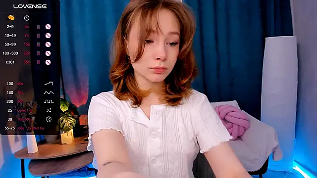 LanaBlu  online show from 03/02/26, 08:43